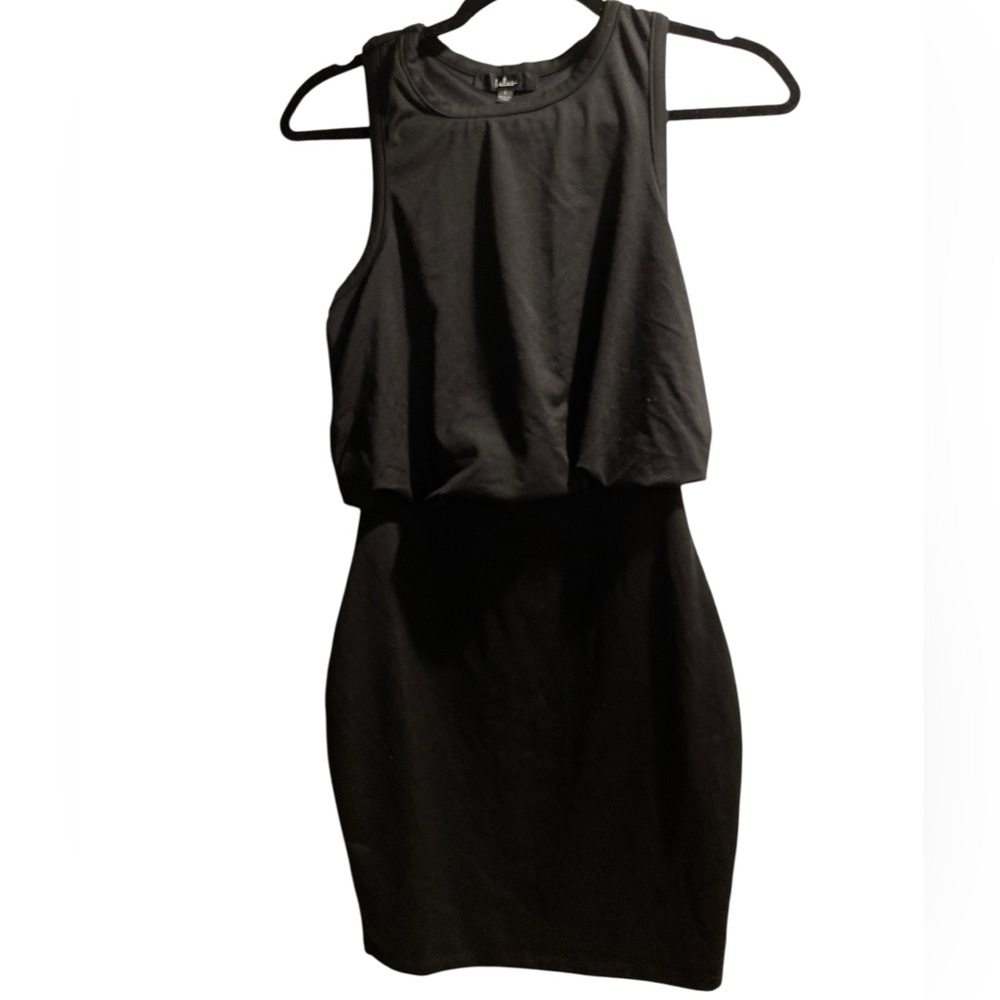 Lulus Black Sleeveless Dress with elastic waist